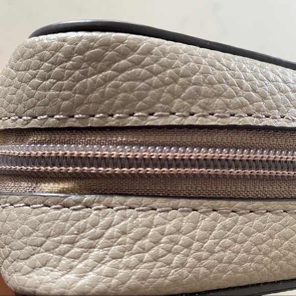 BNWT Rebecca Minkoff Taupe Leather Mini Bag - Picture 3 of 6